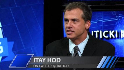 And Hollywood's Political Money Goes To ...