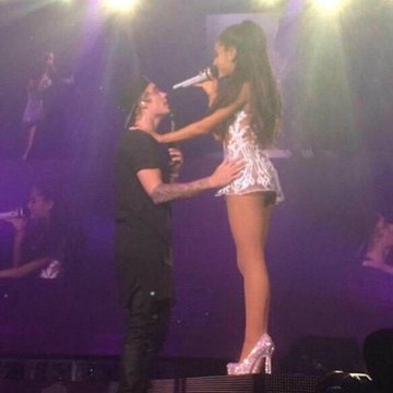 Ariana Grande performing What Do You Mean? by Justin Bieber (Honeymoon Tour) HD Video