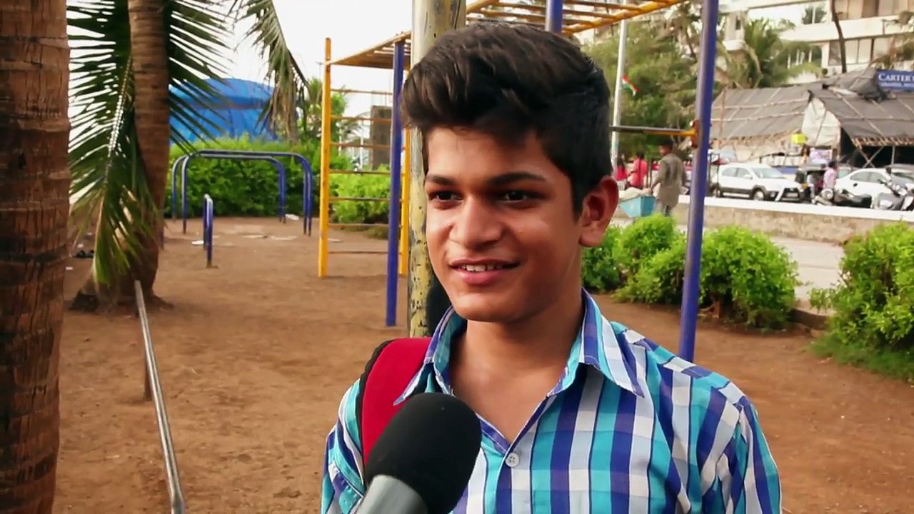Mumbai BOYS On Which Part Of A GIRL Attracts Them The Most!
