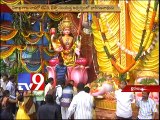 Devotees rush to see Khairatabad Ganesh