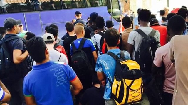 Hungarian Police Use Tear Gas, Water Cannon On Refugees At Border