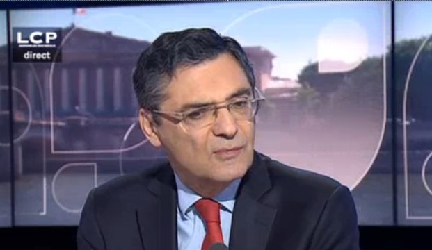 Après ses propos polémiques, Devedjian accuse «les CRS de la pensée»