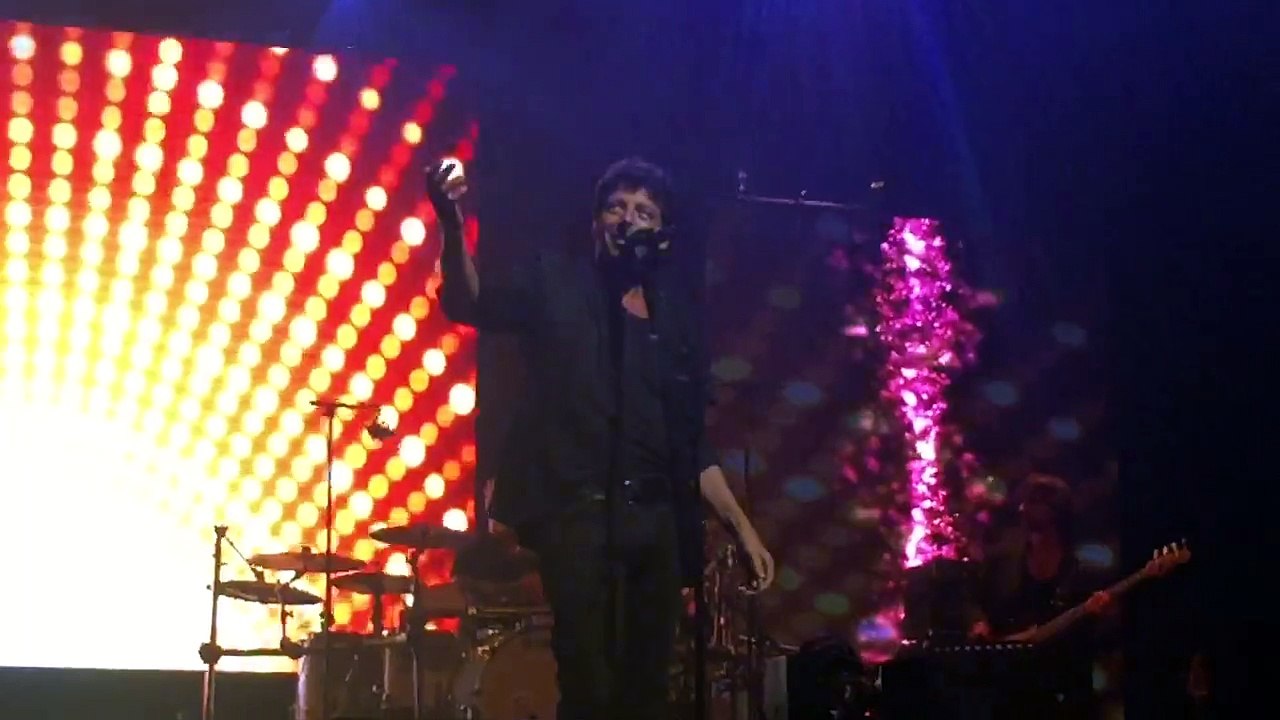 Patrick BRUEL à L'Olympia "Leurs voix pour L'Espoir"