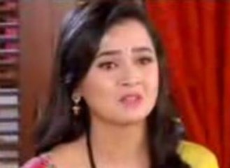 Ragini ne Sabke samne Achhaa dikhane ke liya Maangi Swara se Maafi - 18 september 2015 - Swaragini