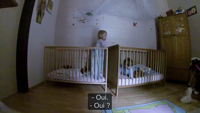 Zwillinge reden witzig bei Mission Nuckel ♥ Baby Zwillinge unterhalten sich, lustige Videos VOSTFR