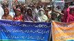 ٹوبہ ٹیک سنگھ :  معذورافراد کا ملازمتیں نہ دیئے جانے کیخلاف رجانہ روڈ پر احتجاج روڈ بلاک