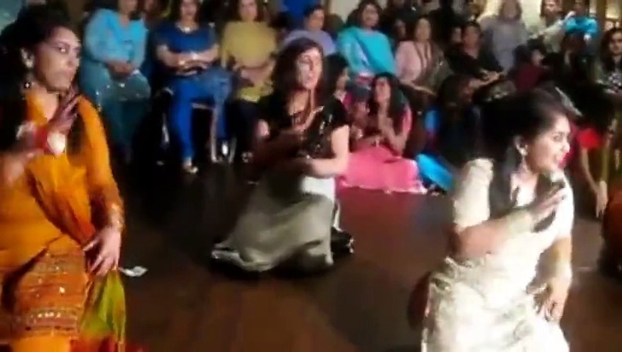 Karachi Wedding Desi Girls group Dance HD Video Dailymotion