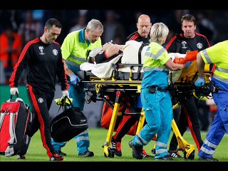 Luke Shaw INJURY! & Reactions - Manchester United VS PSV