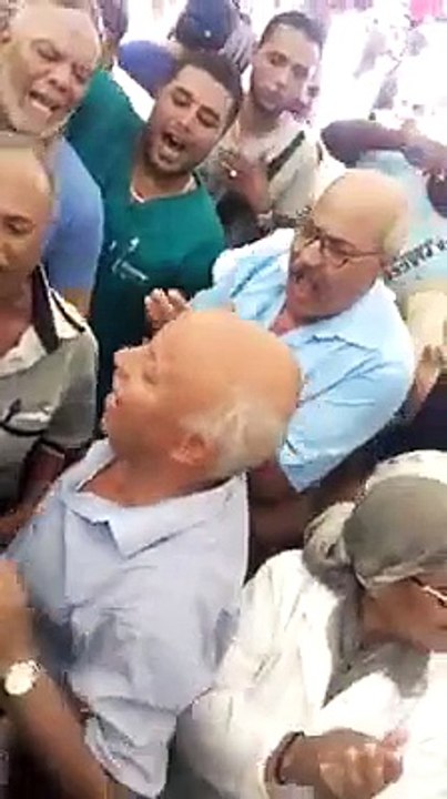 فضيحة في مستشفى بورقيبة بصفاقس !!! بعد ما طردوا المدير الجديد دورها رقص وغناء !!! ملا حالة