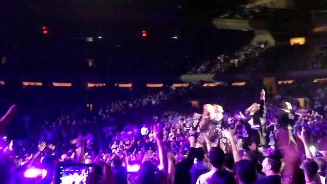 UNAPOLOGETIC BITCHES -Madonna & Amy Schumer_ REBEL HEART TOUR MSG NYC 9.16.15 (720p)