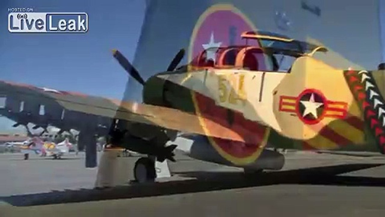Douglas A1-E Skyraider Cockpit Video (1952 Camo Paint Scheme)