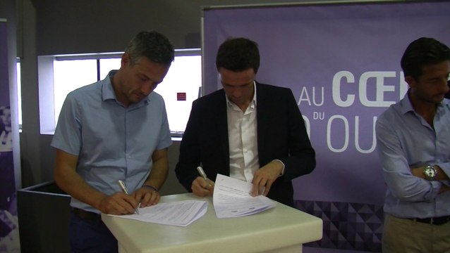 La signatures des conventions avec les clubs affiliés
