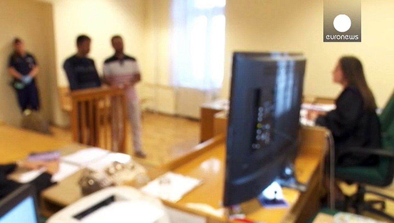 Ungarn: Gericht urteilt über Grenzzaunverletzungen von Flüchtlingen