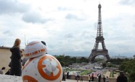 Star Wars : droid BB-8 visits Paris