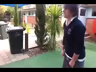 Boy impressing girl FAIL