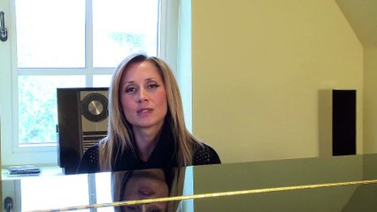 Vidéo : Lara Fabian sa santé ne s'arrange pas, elle annule sa tournée