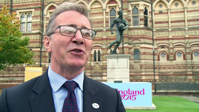 Bienvenue à Rugby, berceau du ballon ovale