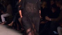 La chute de Candice Swanepoel au défilé Givenchy printemps-été 2016