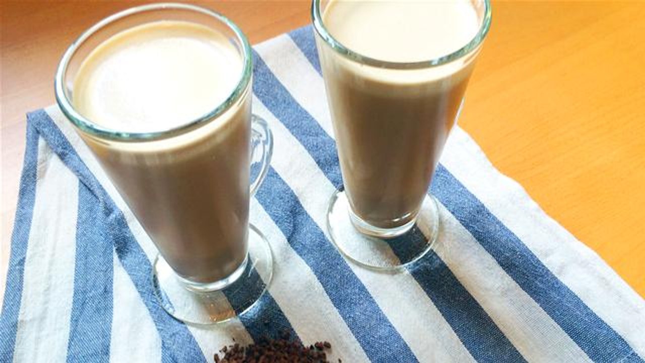 Homemade Iced Coffee In 39 Seconds