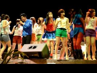 Cherrybelle - Baby baby in collaboration with 5 Bidadari & Max5 | perform @ Lapiazza  20110710