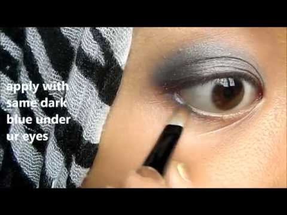 Makeup Tutorial : Blue Grey Smokey Eyes