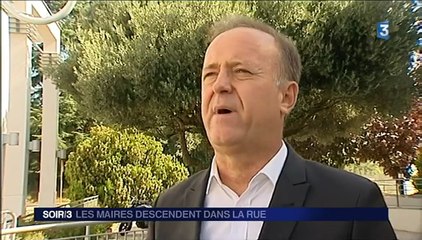 Baisse des dotations de l'État : les maires de France dans la rue