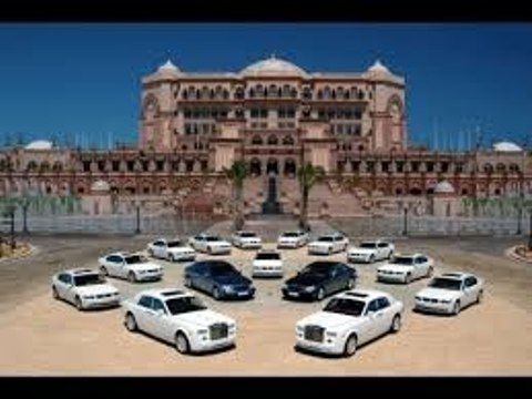 WORLDS MOST EXPENSIVE HOTEL - EMIRATES PALACE in ABU DHABI - LUXURY TRAVEL Inside TOUR