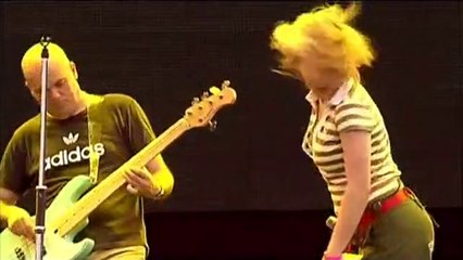 Anouk - 09 - R U Kiddin' Me - Close Up Live 2003