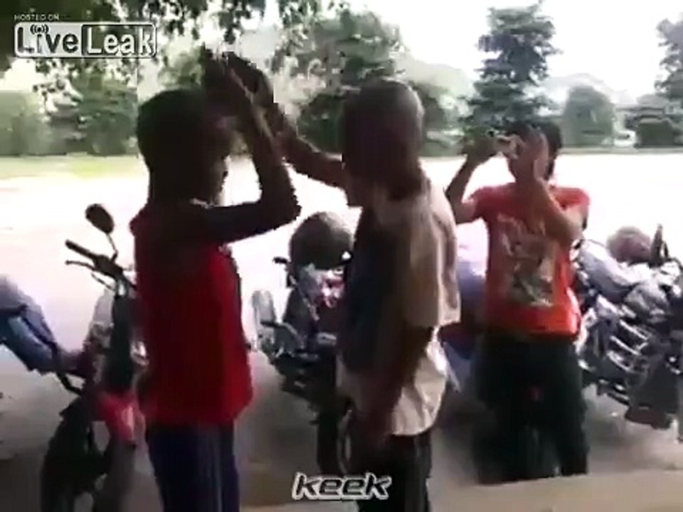 Slapping contest the African way
