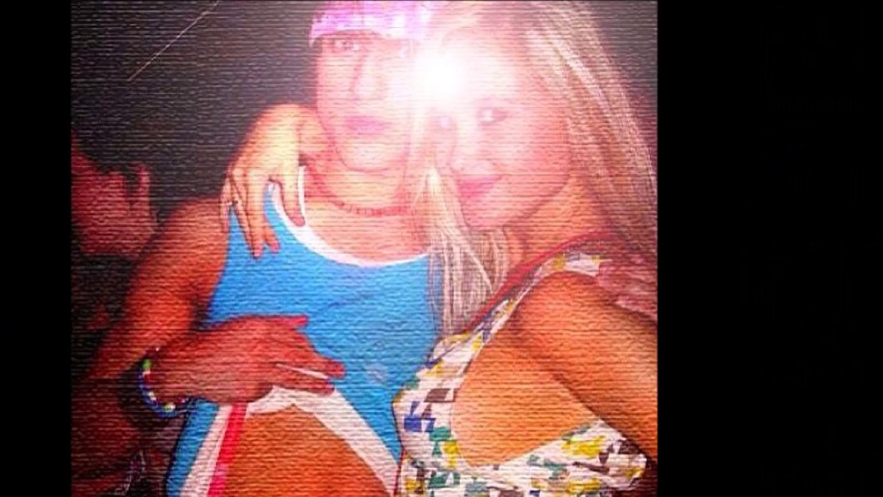 ZYZZ - LIVING FOR THE MOMENT