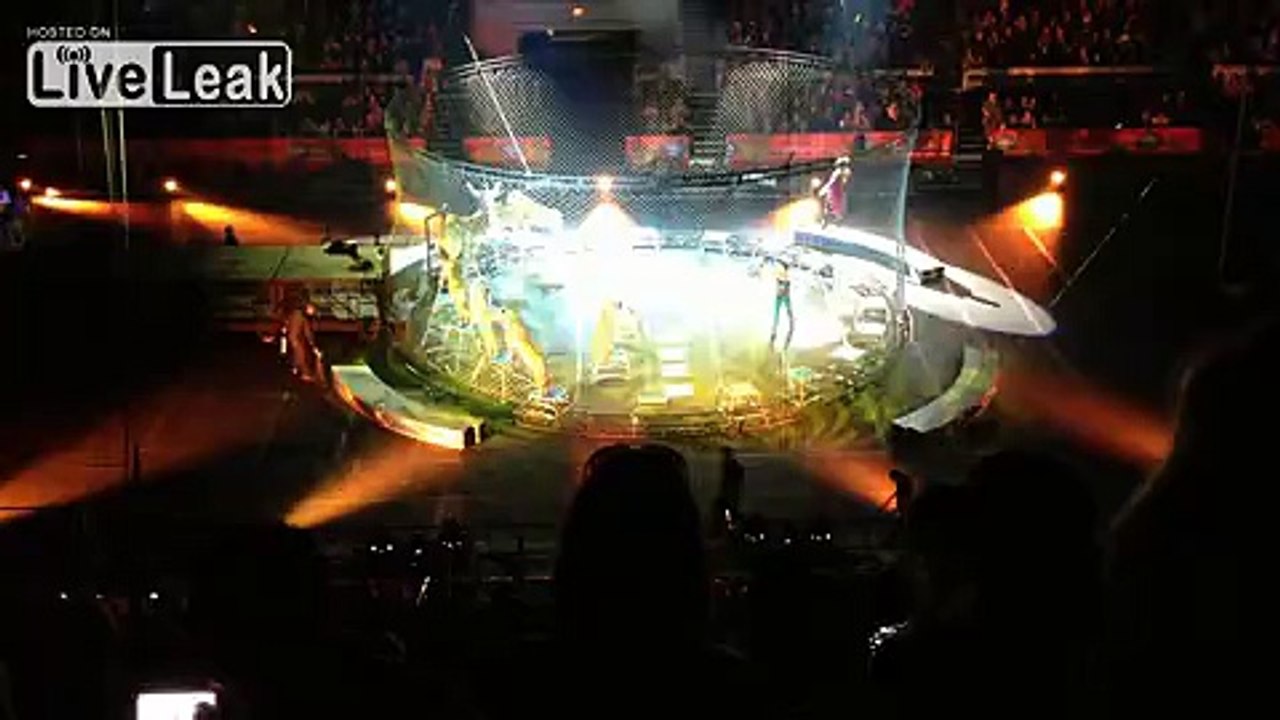 THE GREATEST SHOW ON EARTH