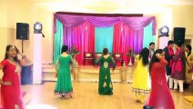 Pakistani Mehndi Dance Hera & Kazi - Tune.pk
