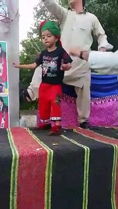 Beautiful dance in PTI program