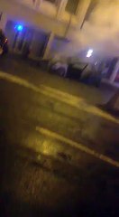 Voiture en feu à Charleville-Mézières