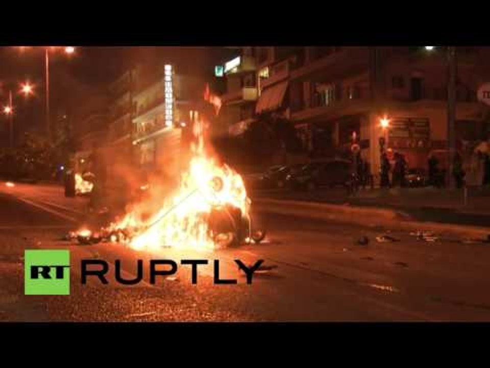 Fireworks & Fires: Demonstrators clash with police in Athens