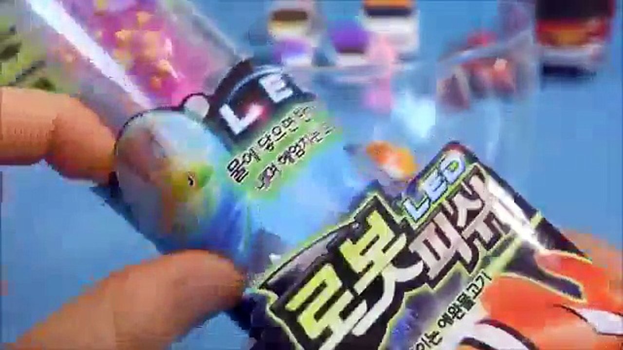 Pororo le type I et le robot LED poisson de pêche, ou un robot Y W pistolet à eau terreau noix de jouets, de jeux d'eau Robot LED poisson, Tobot Pororo Tayo