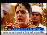 Dharam ne Suhag Raat mein Meera ko Nikala Apne Kamre se Baahar yeh jaan kar Gora hui Khus - 19 september 2015 - Saath Nibhaana Saathiya