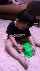 Ye bacha kia kar raha check karo | Masti and Fun