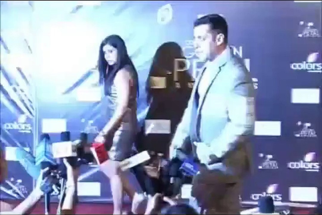 salman khan at colors golden petal awards
