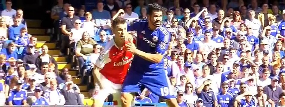 Diego Costa (Fight vs Arsenal- Gabriel Red Card) Hits Laurent Koscielny in Face