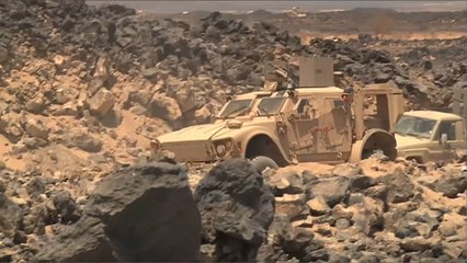 التحالف يشن غارات على معسكر للحوثيين بالحديدة