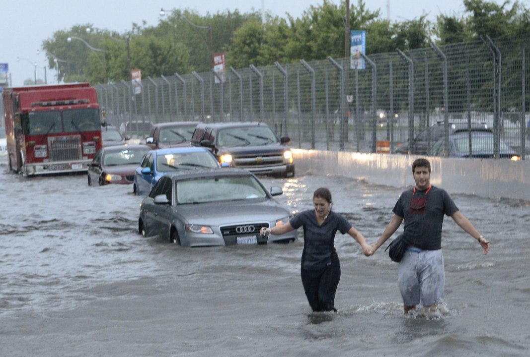 sialkot -  narowal  etc ma flood ka Khatra in 2015