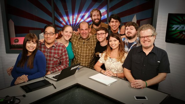 Epson Home Cinema 3500 Review, Maltego Finds Hidden Info, 3 Amazing Wearables, Survive Black Friday & Guestapalooza: Veronica, Robert, Jessica, More!