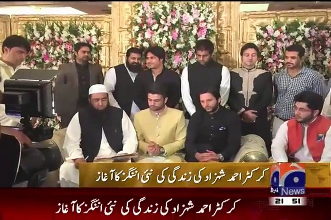 Exclusive Pictures & Video Of Ahmed Shahzad With Wife