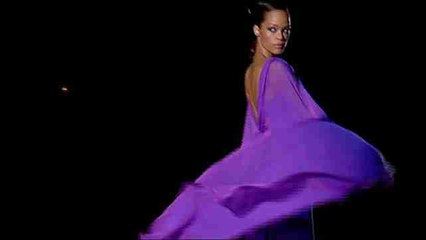 Elegancia y clasicismo con la firma de Hannibal Laguna