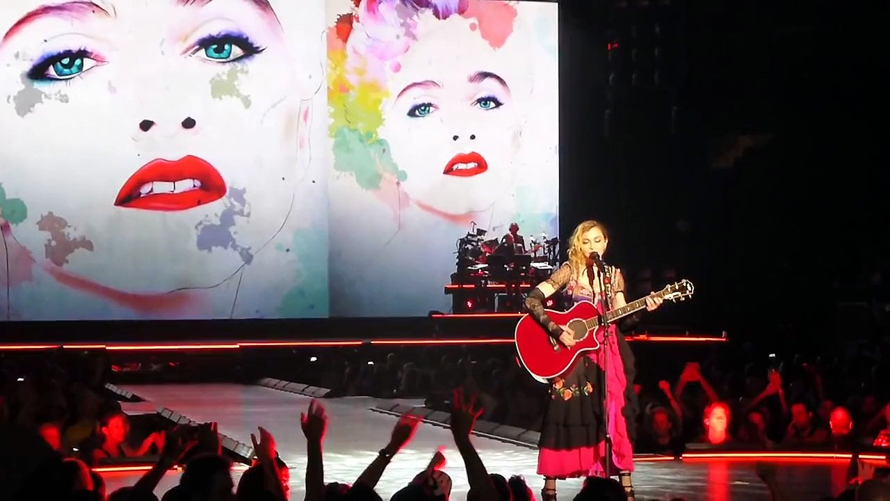 MADONNA LIVE AT  REBEL HEART - REBEL HEART TOUR NYC 17.09.15 720p HD