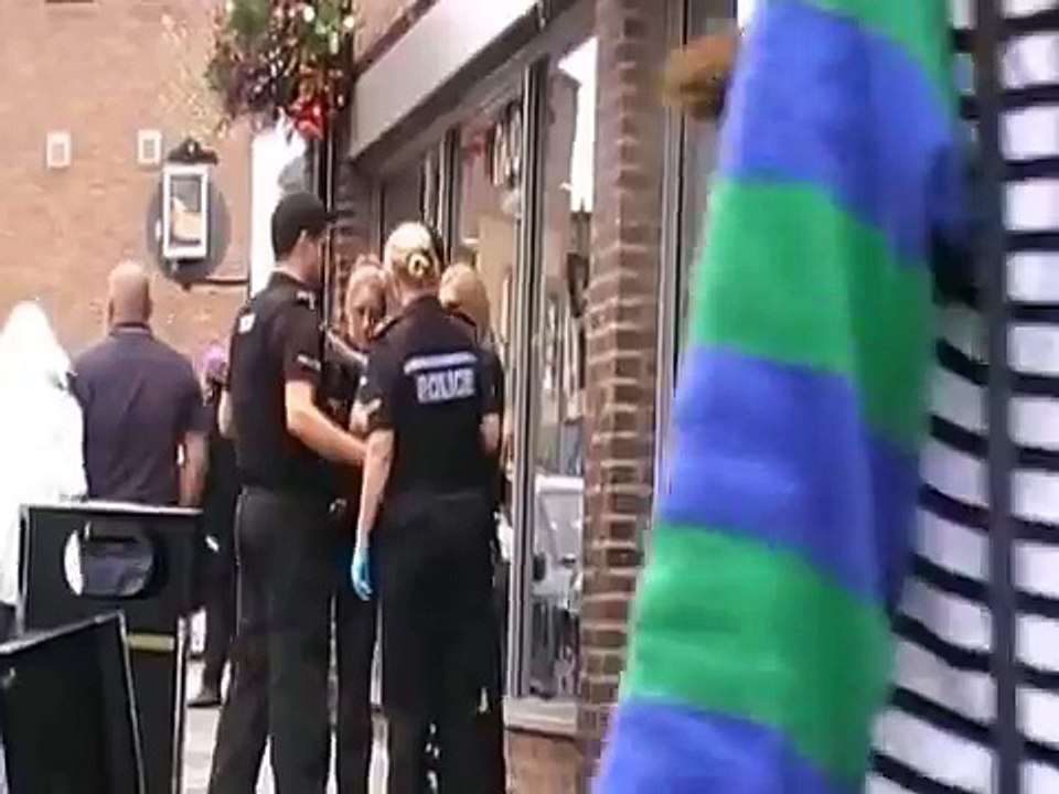 Two reasons why you should never shoplift