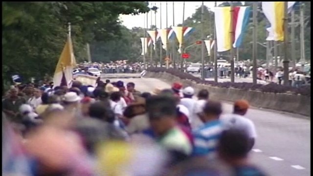 Pope Francis arrives at “José Martí” International Airport of La Habana (REPLAY) (2015-09-19 23:02:29 - 2015-09-19 23:38:49)