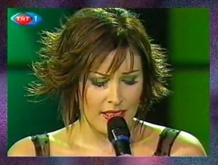 Funda ARAR *Boş Sokak*