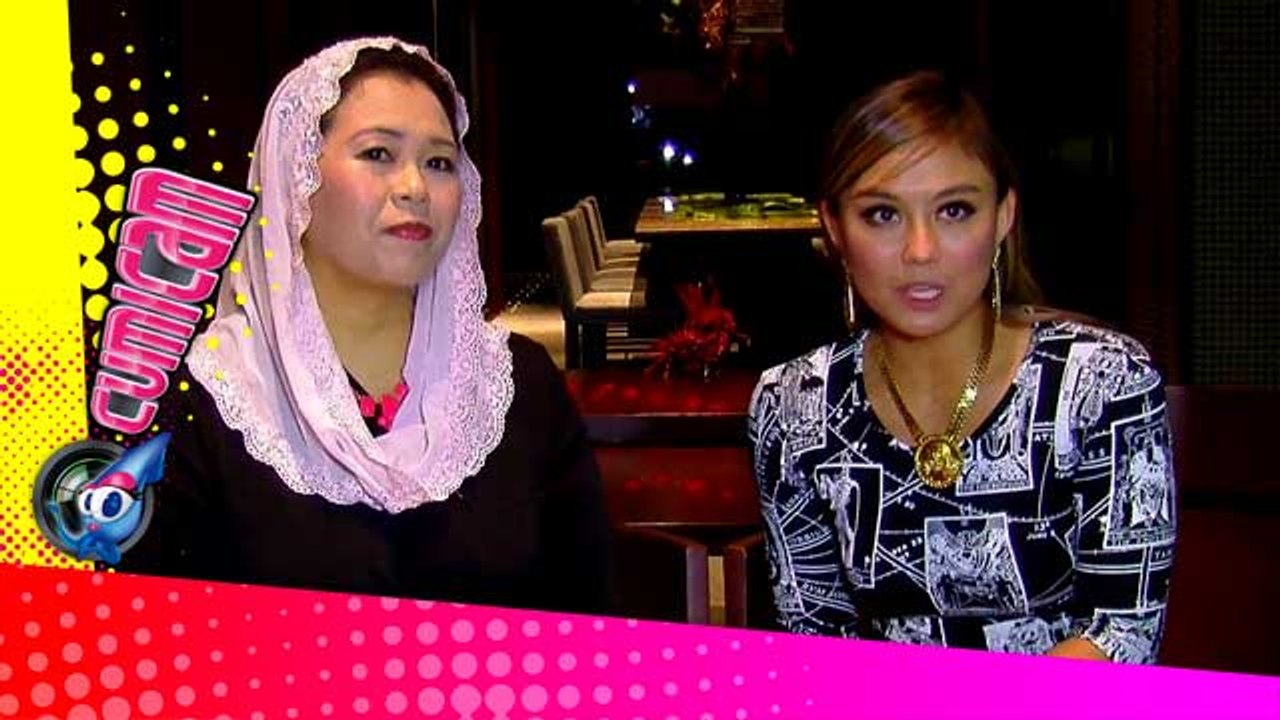 Agnez Mo Digandeng Putri Gusdur - Cumicam 20 September 2015